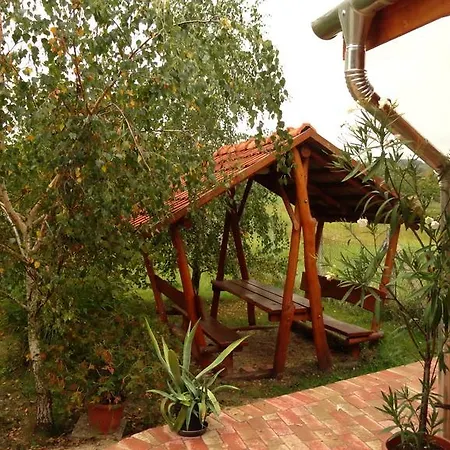 Pensjonat Gerendas Vendeghaz Egerszalók