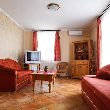 Gerendas Vendeghaz Egerszalók