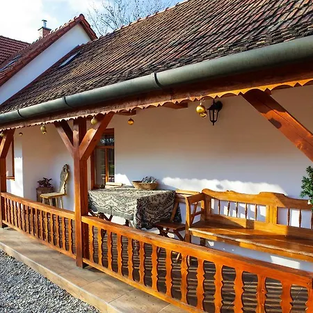 Gerendas Vendeghaz Pensjonat *