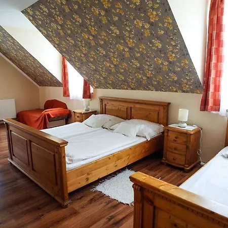 Gerendas Vendeghaz Pensjonat *